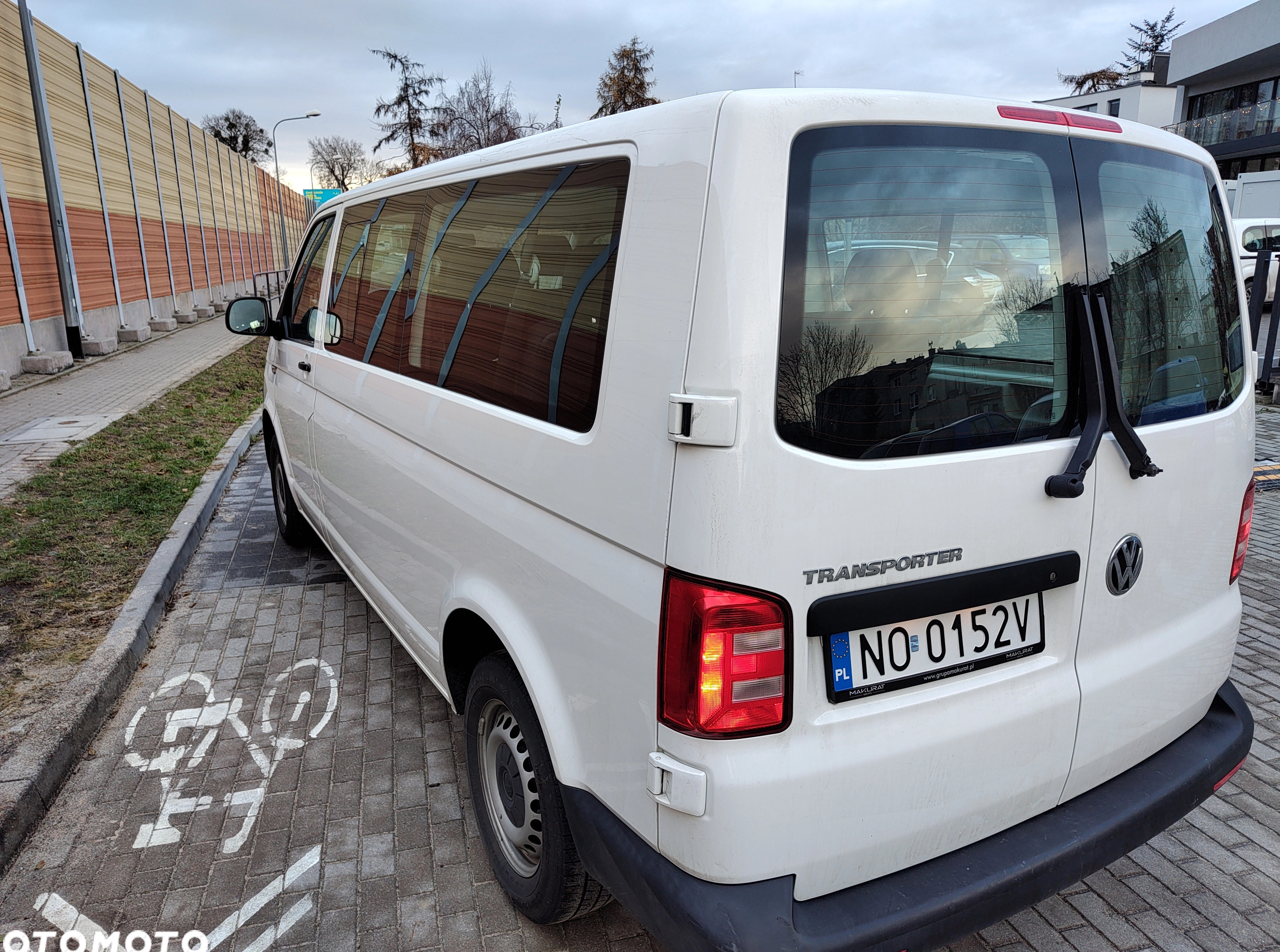 Volkswagen Transporter cena 87453 przebieg: 253000, rok produkcji 2019 z Gdynia małe 22